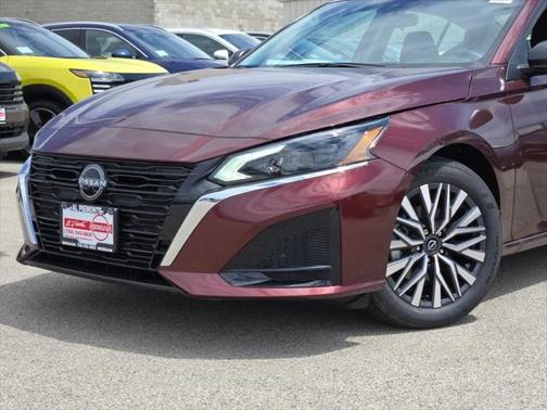 2025 Nissan Altima 2.5 SV