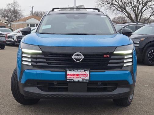 2026 Nissan Kicks SR