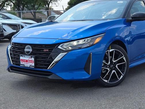 2025 Nissan Sentra SR