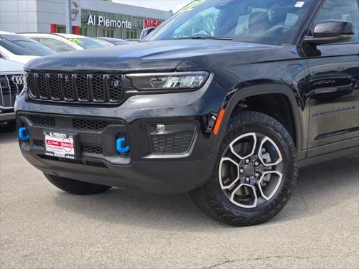 2022 Jeep Grand Cherokee 4xe Trailhawk