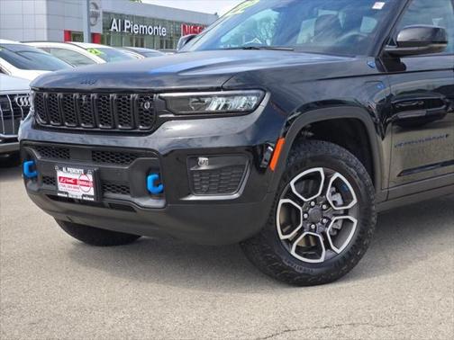 2022 Jeep Grand Cherokee 4xe Trailhawk