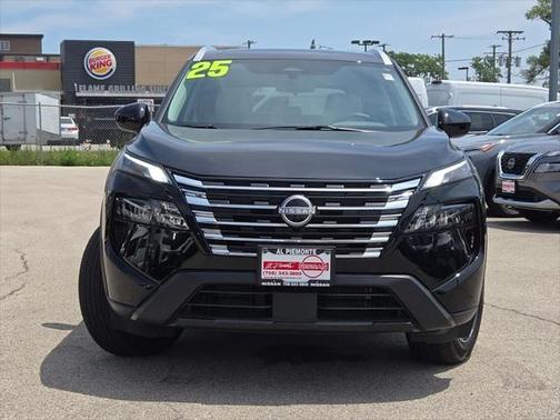 2025 Nissan Rogue SV
