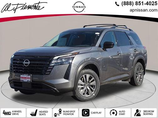 2026 Nissan Pathfinder SV