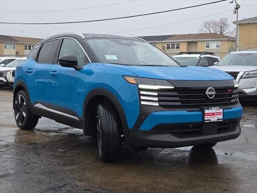 2025 Nissan Kicks SR