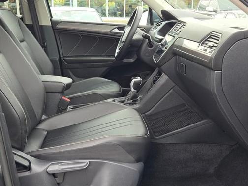 2024 Volkswagen Tiguan 2.0T SE 4MOTION
