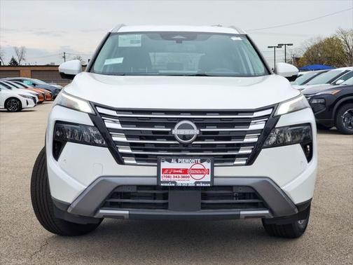 2025 Nissan Rogue SL