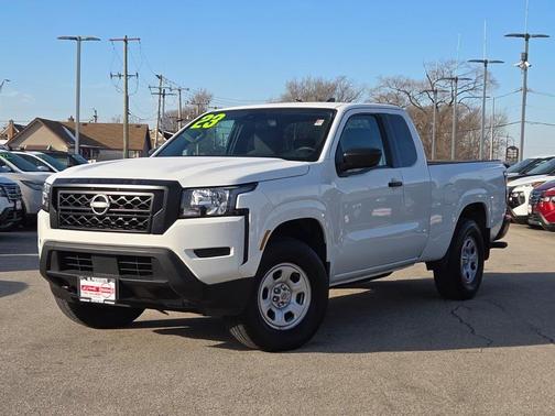 2023 Nissan Frontier S