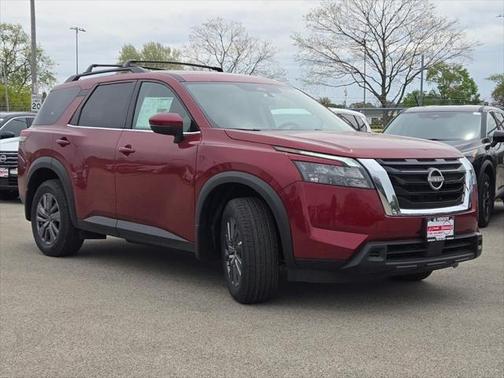 2025 Nissan Pathfinder SV 4WD