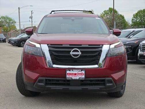 2025 Nissan Pathfinder SV 4WD