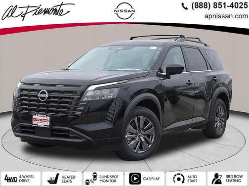 2026 Nissan Pathfinder SV