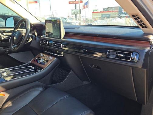 2023 Lincoln Aviator Reserve AWD