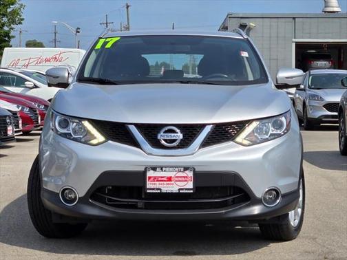 2017 Nissan Rogue Sport SV