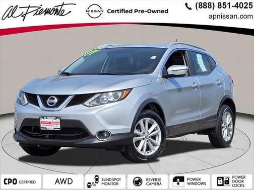 2017 Nissan Rogue Sport SV