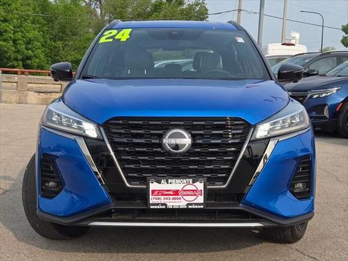 2024 Nissan Kicks SR