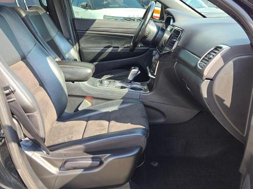 2021 Jeep Grand Cherokee Altitude