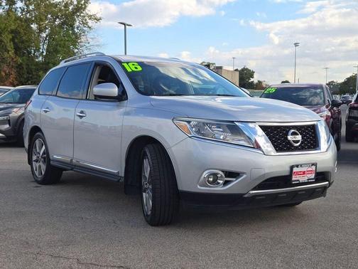2016 Nissan Pathfinder Platinum