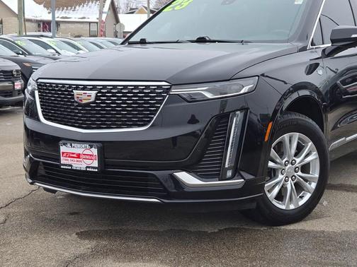 2023 Cadillac XT6 Luxury AWD