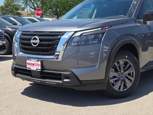 2025 Nissan Pathfinder S 4WD