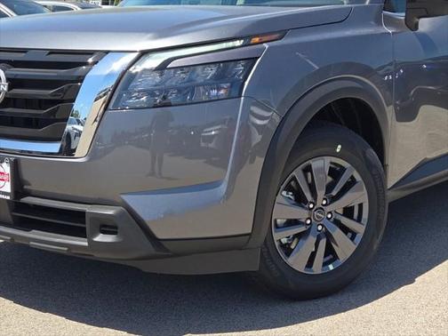 2025 Nissan Pathfinder S 4WD