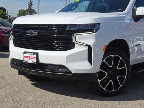 2024 Chevrolet Tahoe 4WD RST
