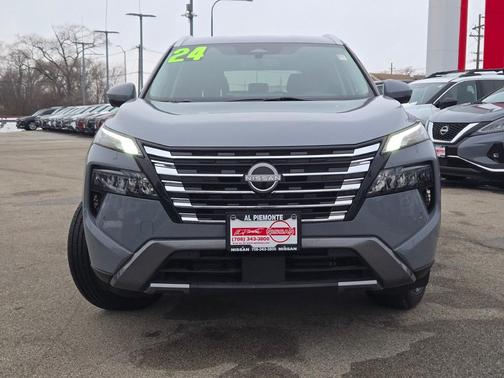 2024 Nissan Rogue SL
