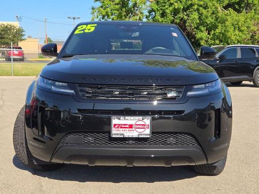 Santorini Black Metallic 2025 Land Rover Range Rover Evoque Core S