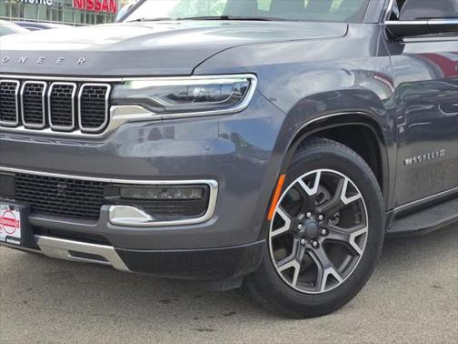 2023 Jeep Wagoneer L Series III 4x4