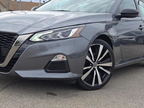 2020 Nissan Altima SR Intelligent AWD
