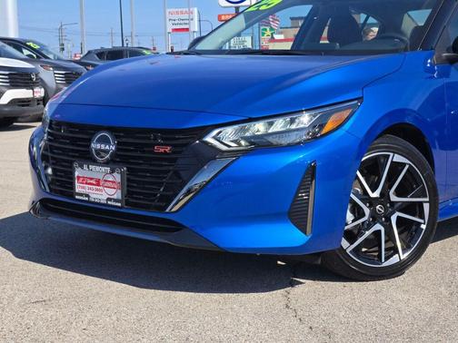 2025 Nissan Sentra SR