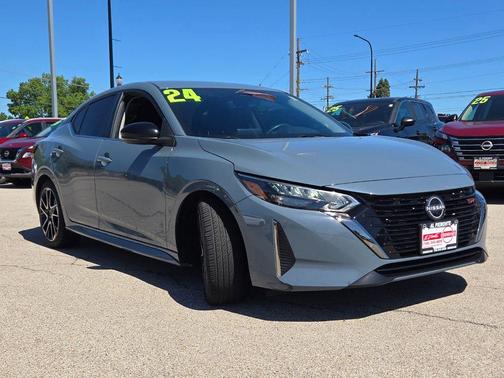 Atlantic Gray Metallic 2024 Nissan Sentra SR