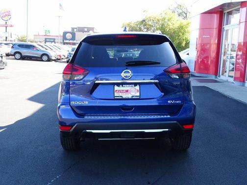 2020 Nissan Rogue SV