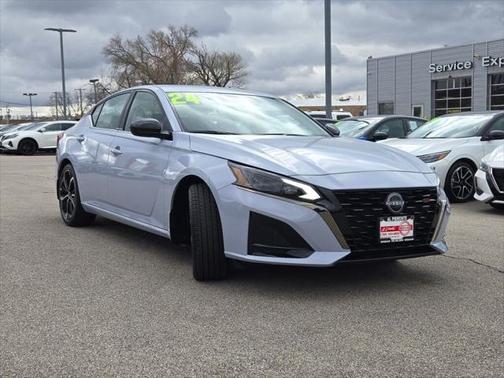 2024 Nissan Altima SR FWD