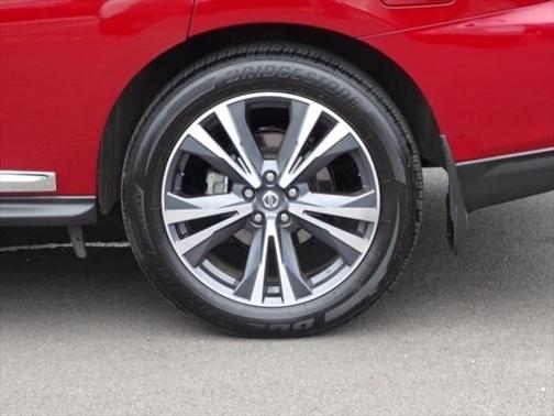2020 Nissan Pathfinder Platinum 4WD