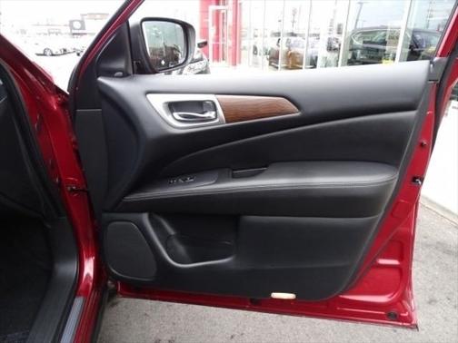 2020 Nissan Pathfinder Platinum 4WD