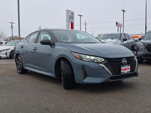 2025 Nissan Sentra SR