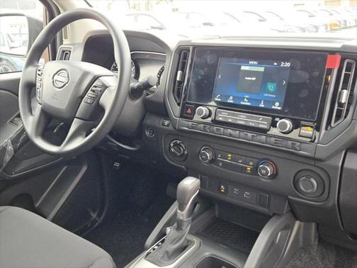 2025 Nissan Frontier S