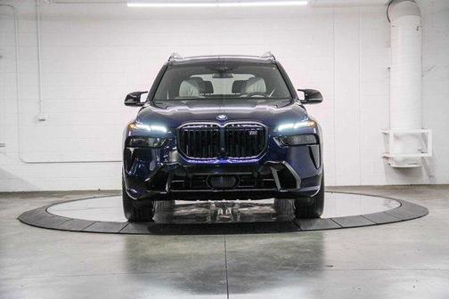 2026 BMW X7 M60i