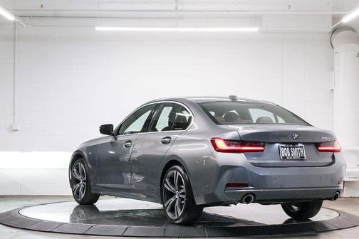 2024 BMW 330 i