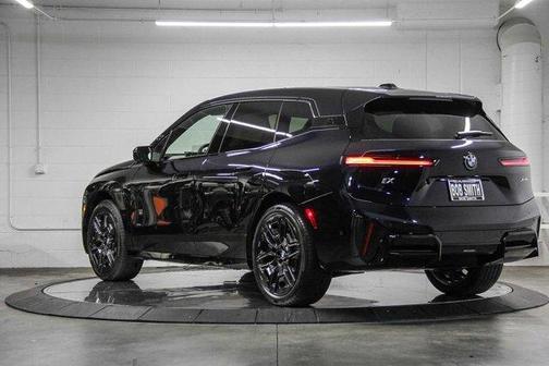 2026 BMW iX xDrive45