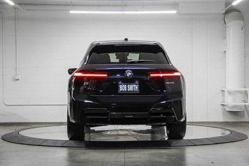 2026 BMW iX xDrive45
