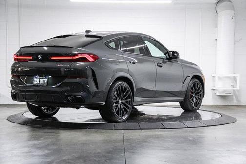 2026 BMW X6 M60i