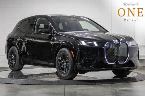 2026 BMW iX xDrive60