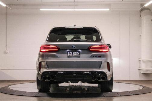 2022 BMW X5 M Base