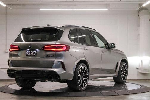 2022 BMW X5 M Base