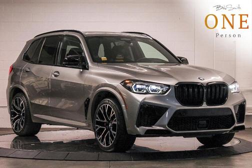 2022 BMW X5 M Base