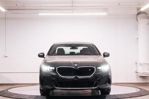 2026 BMW i5 xDrive40