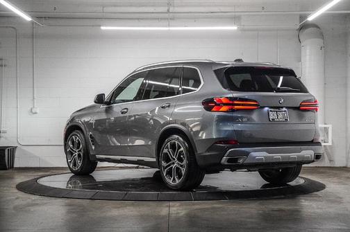 2024 BMW X5 sDrive40i