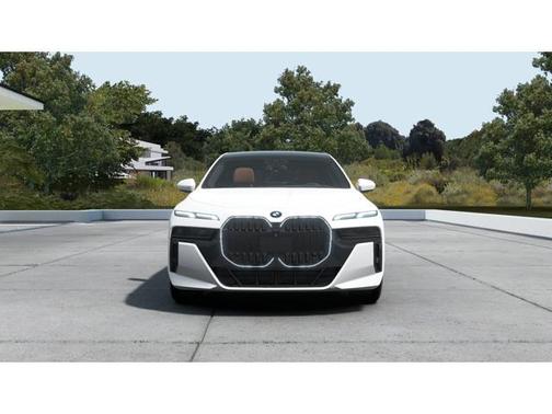 2025 BMW 740 i