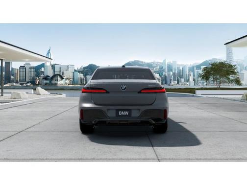 2025 BMW 760 760i xDrive