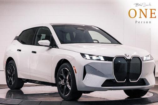 2026 BMW iX xDrive60